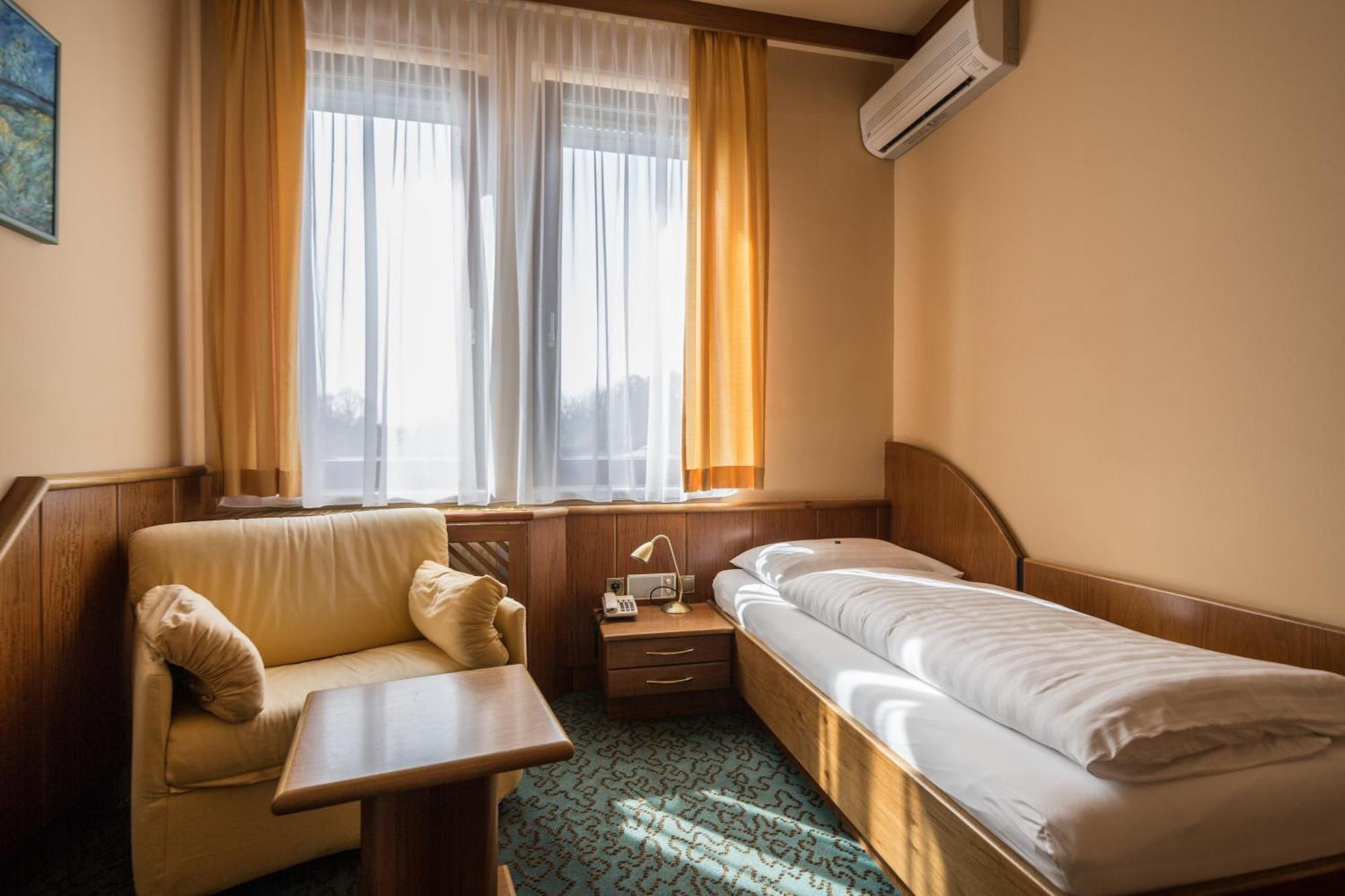 Hotel Eitljoerg Wien Ngoại thất bức ảnh
