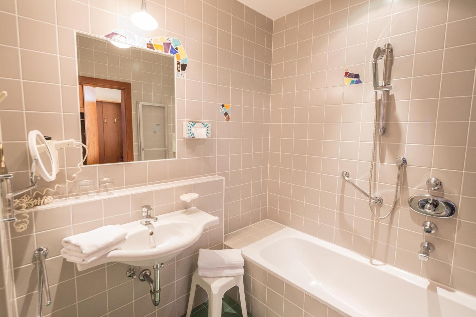 Hotel Eitljoerg Wien Ngoại thất bức ảnh